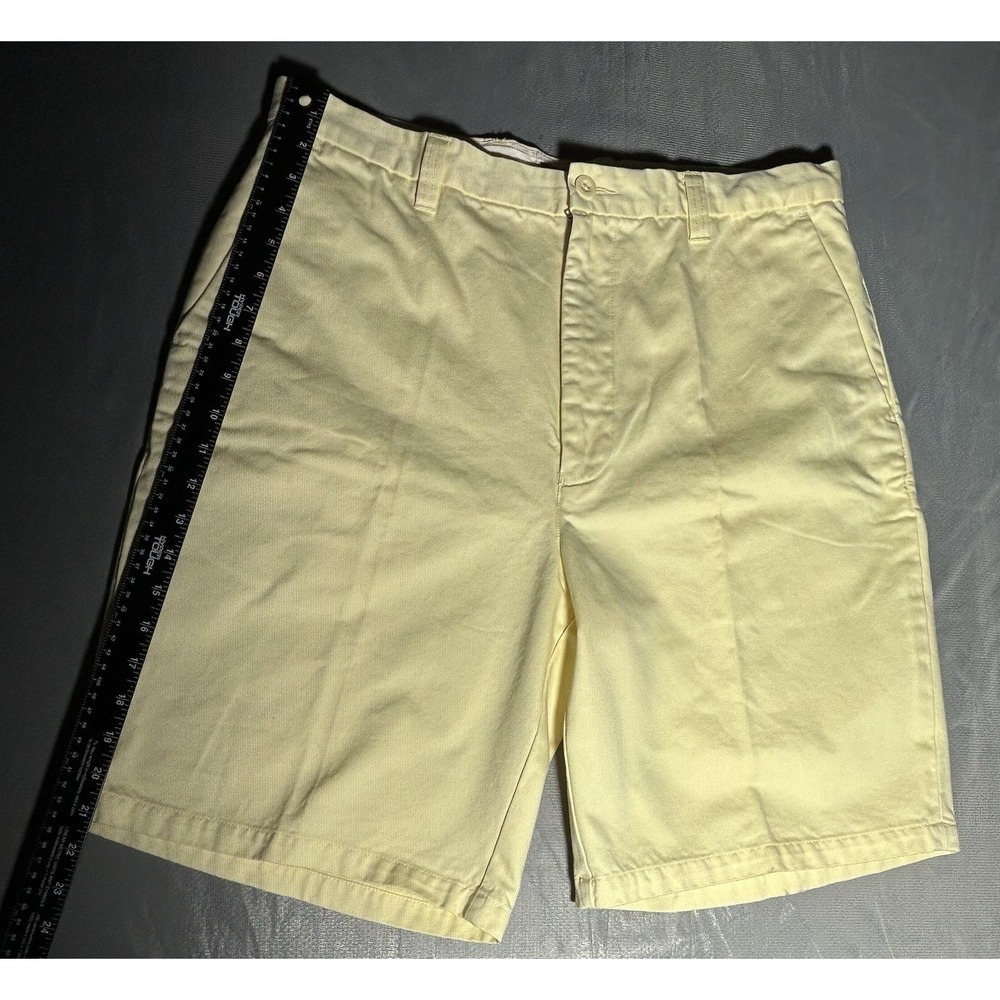 GAP Clean Cut Yellow Shorts Vintage Size 36 - Picture 3 of 11